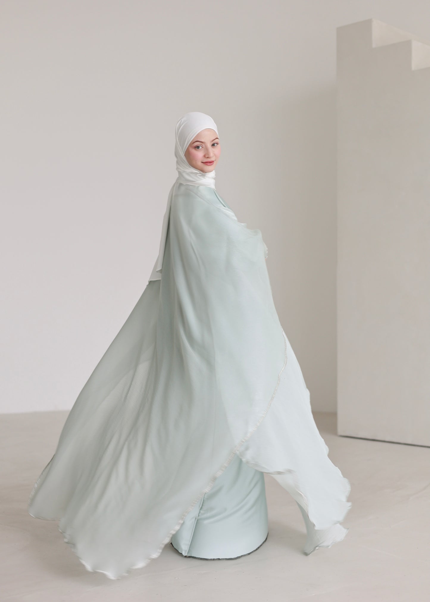 Abaya MOONLIGHT mint