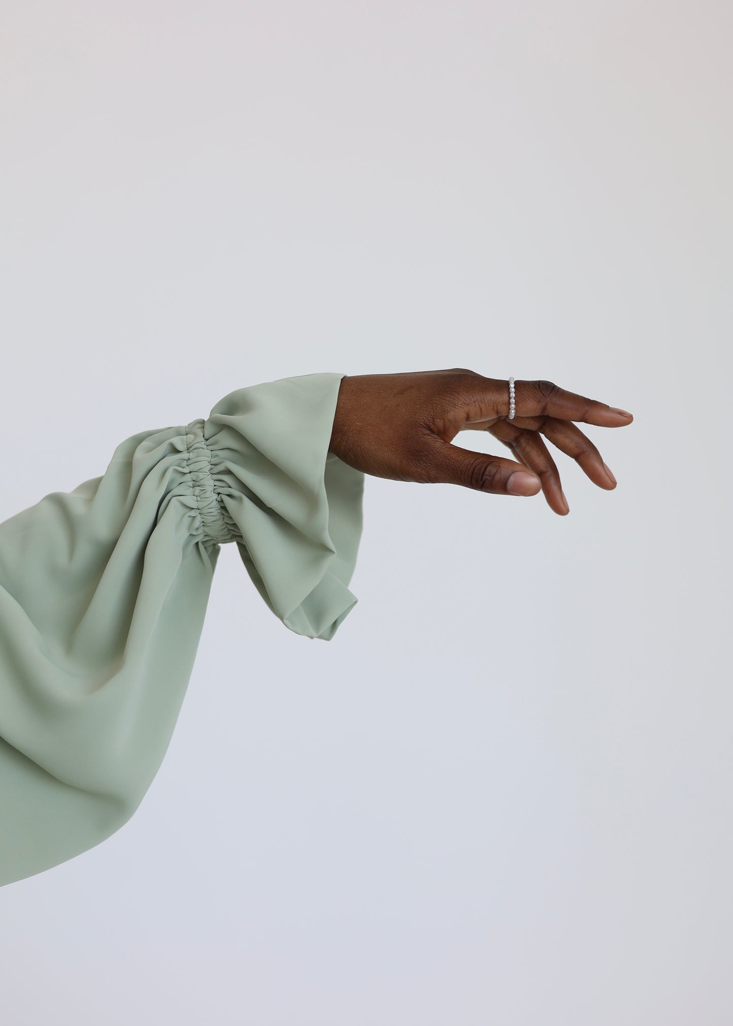 Romantic Abaya MATCHA