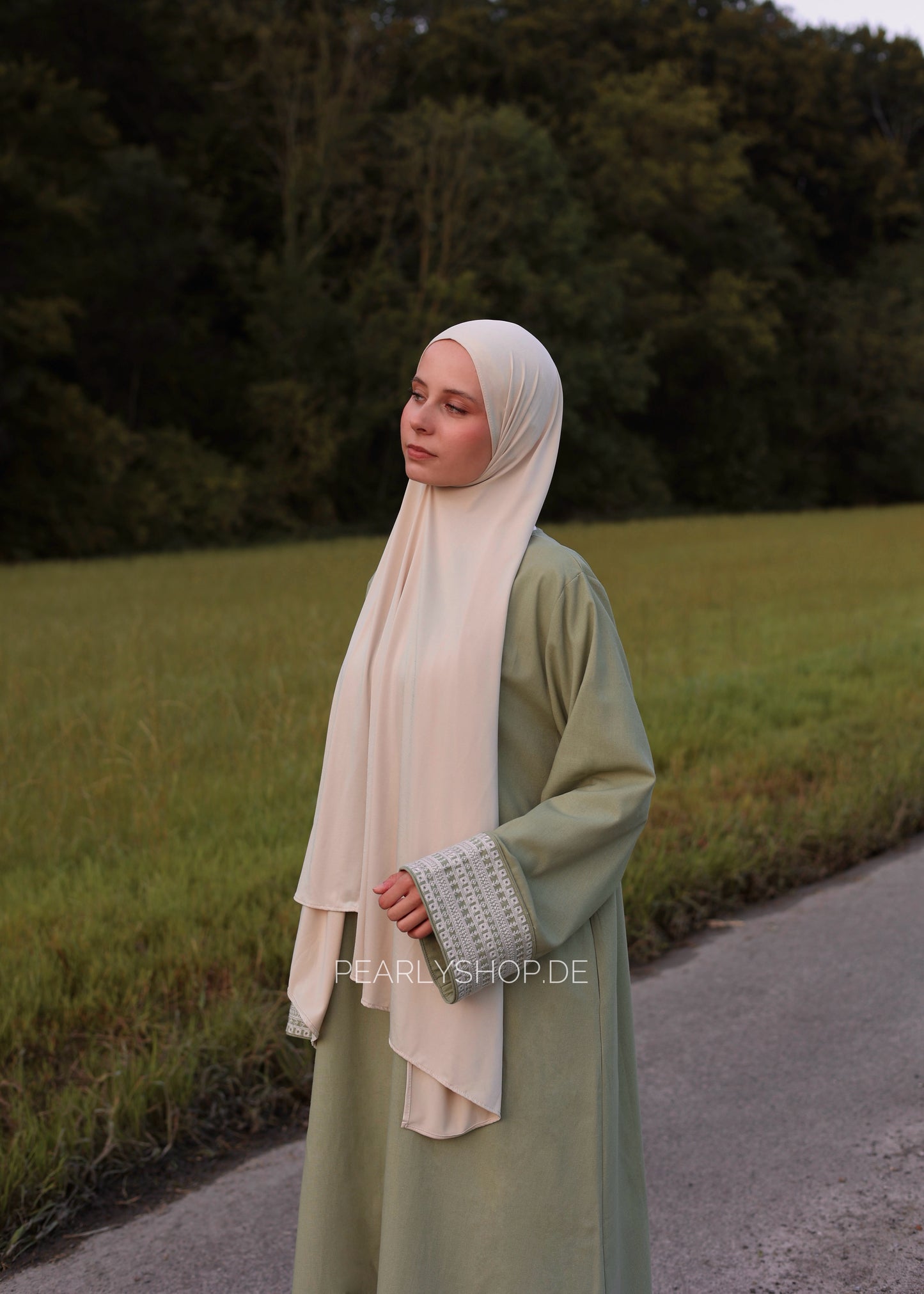Ornament Abaya GREEN TEA