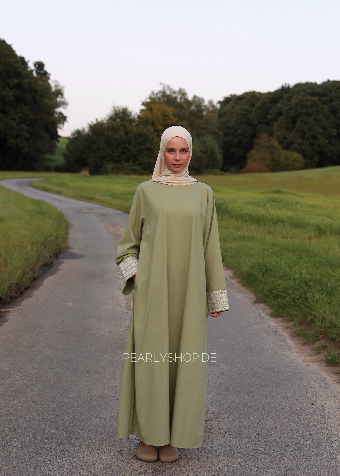 Ornament Abaya GREEN TEA