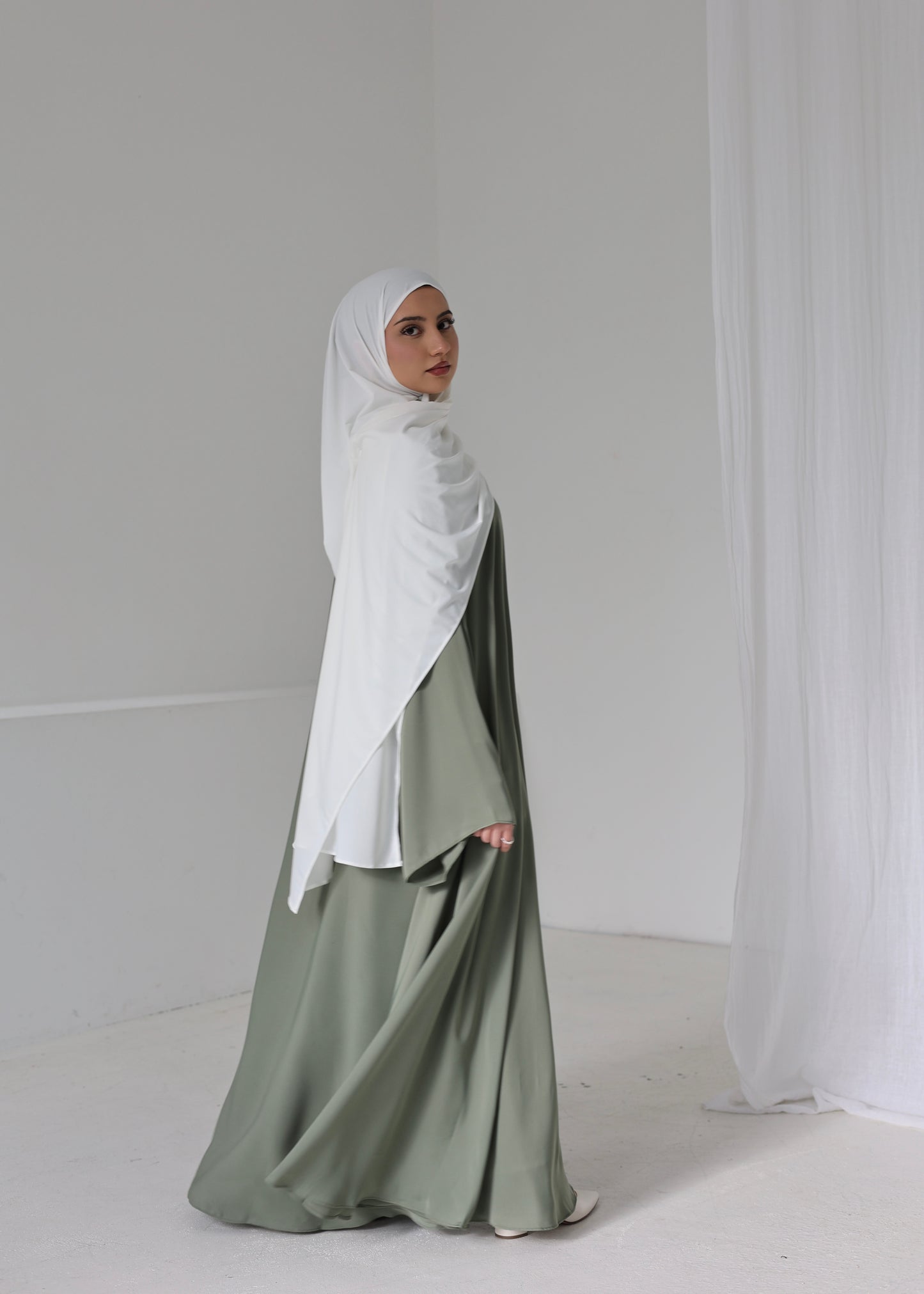 Tulip Abaya SAGE