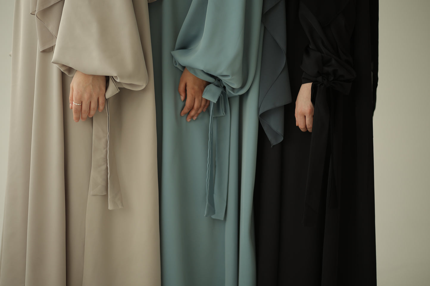 Satin Abaya PEARL (ohne Gürtel)