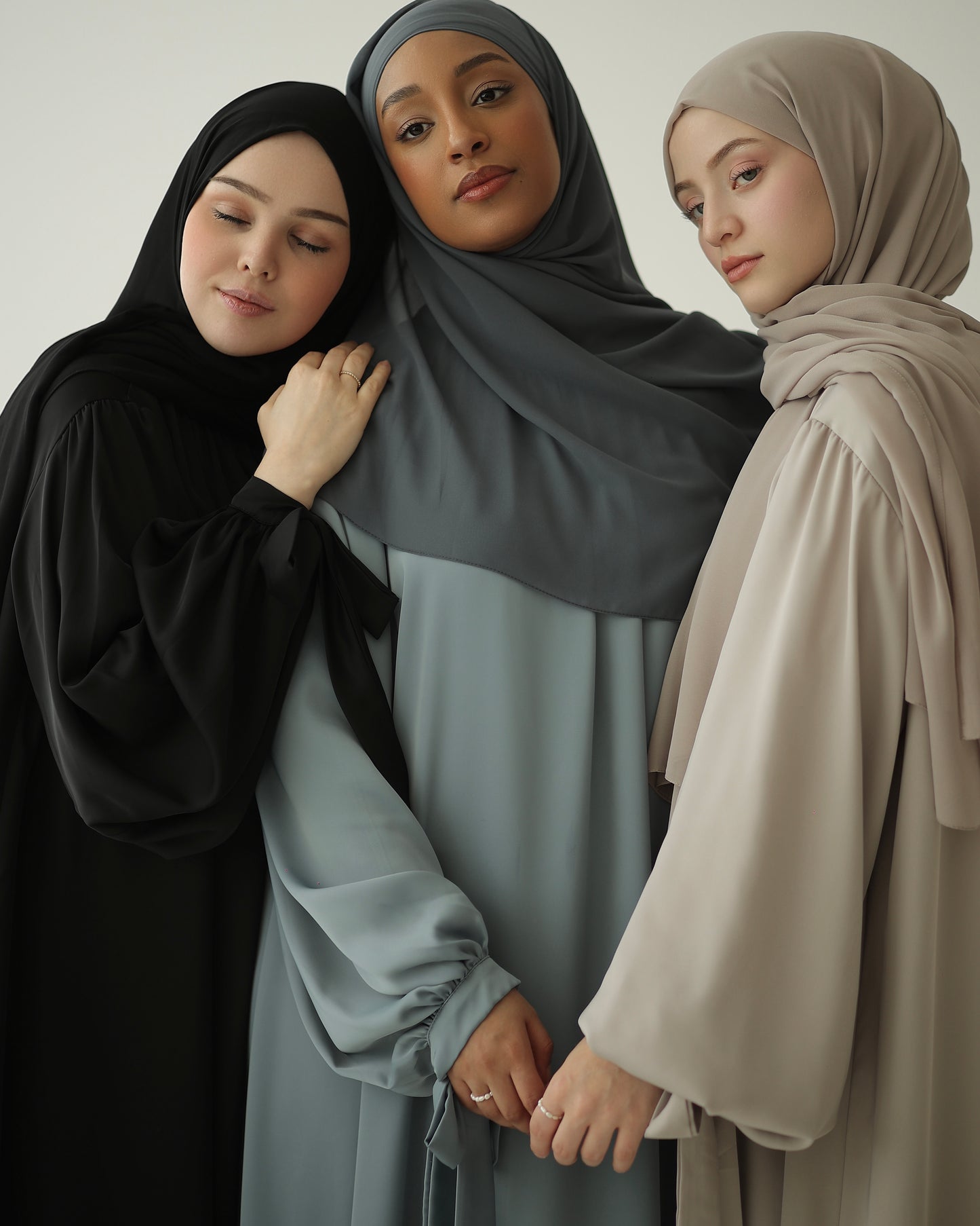Satin Abaya PEARL (ohne Gürtel)