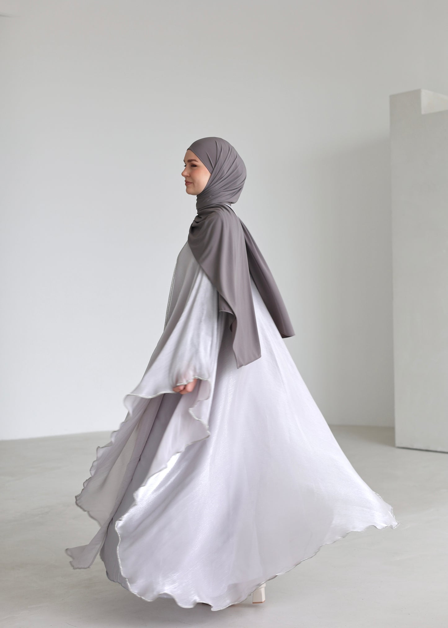 Abaya MOONLIGHT silver