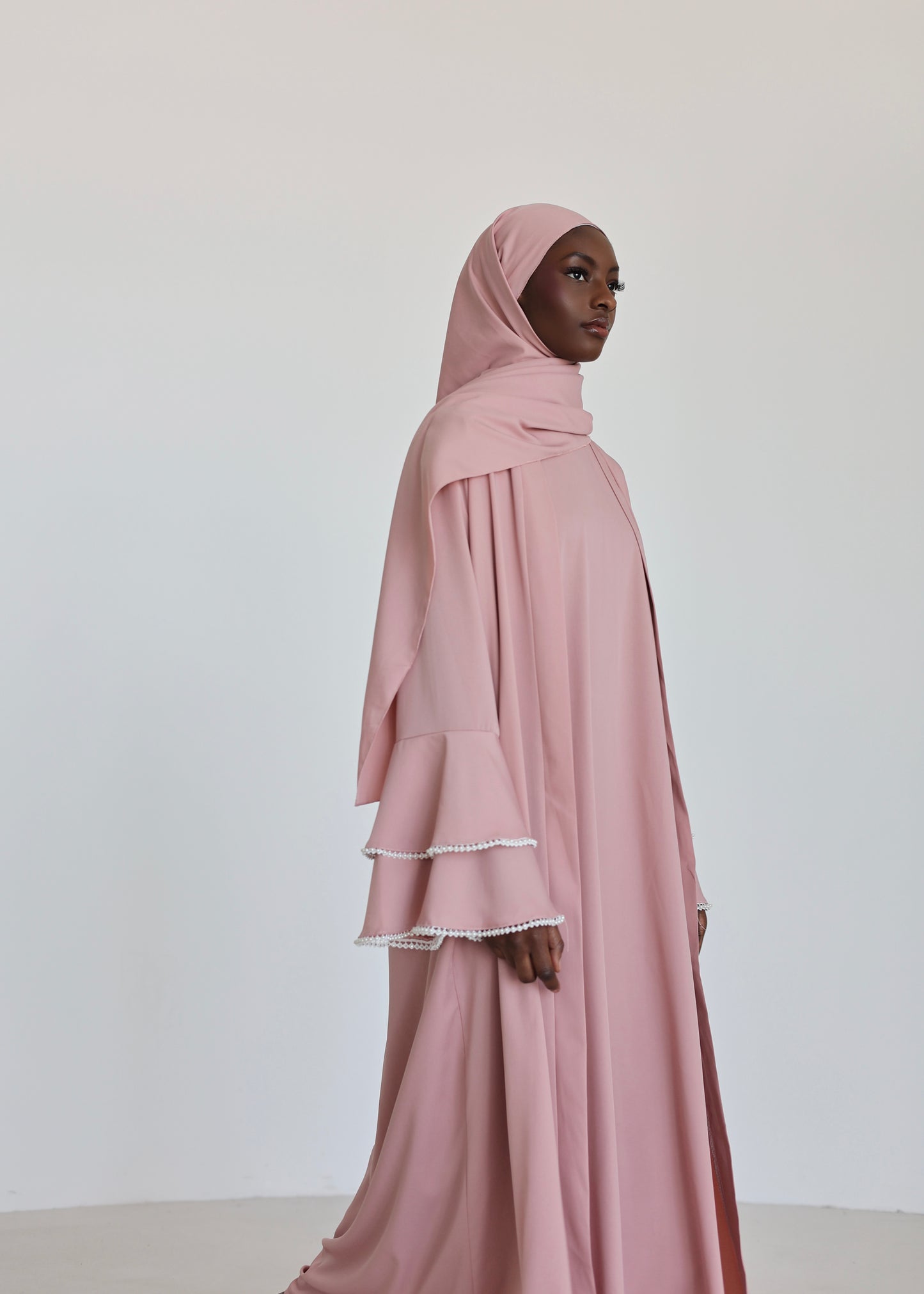 Abaya PEARLS