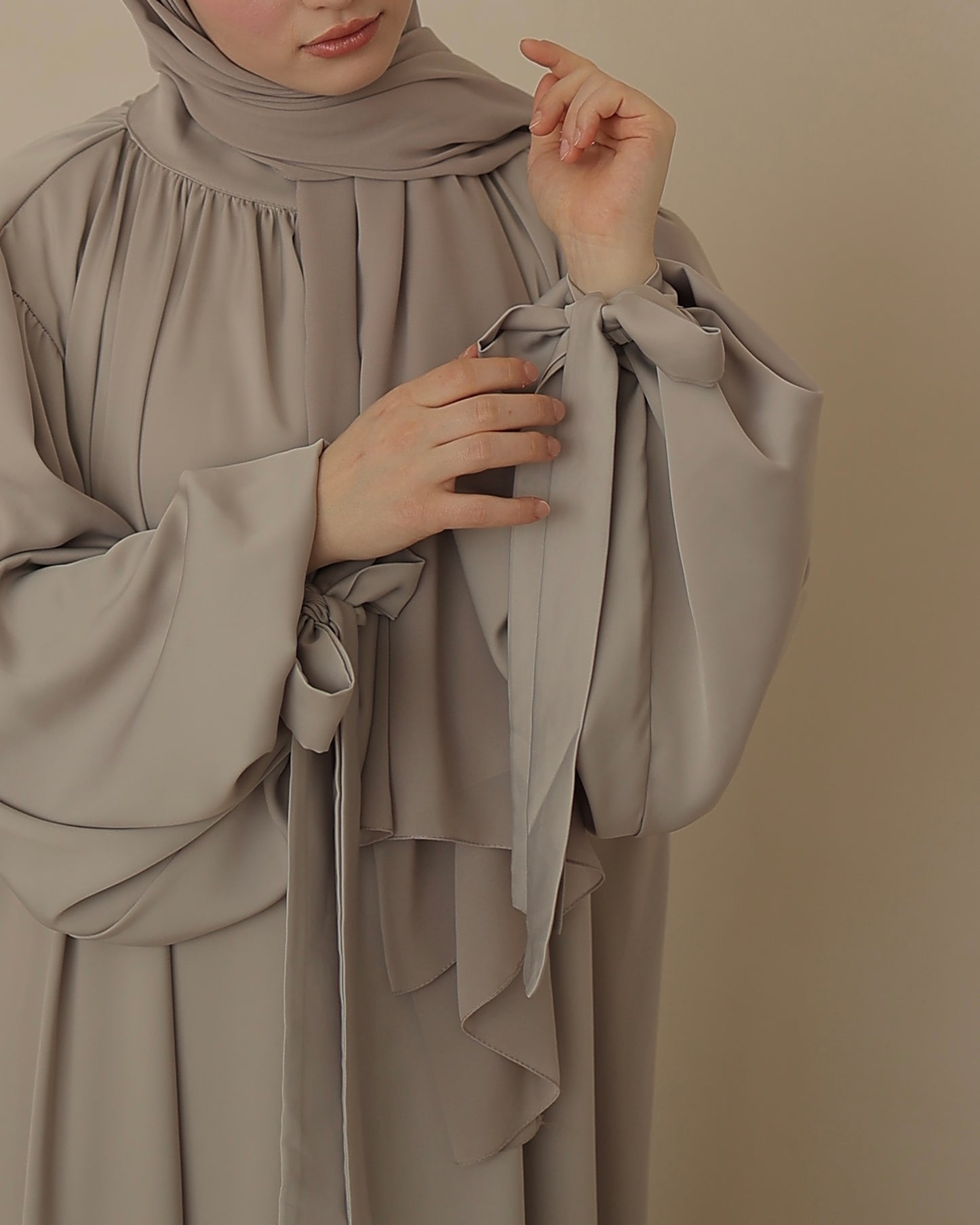 Satin Abaya PEARL (ohne Gürtel)