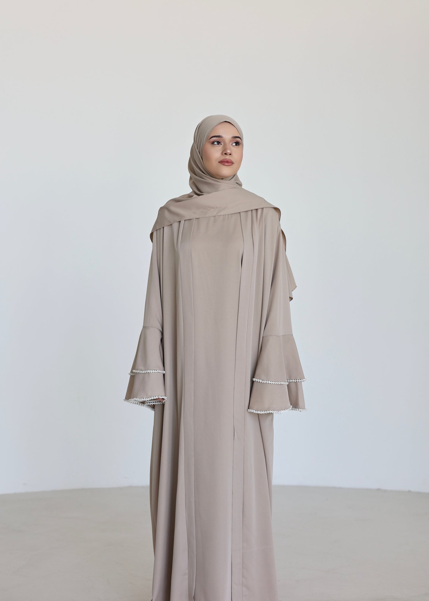 Abaya PEARLS