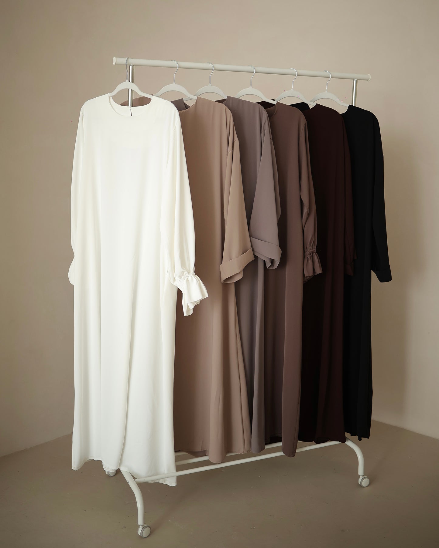 Basic Abaya Taupe