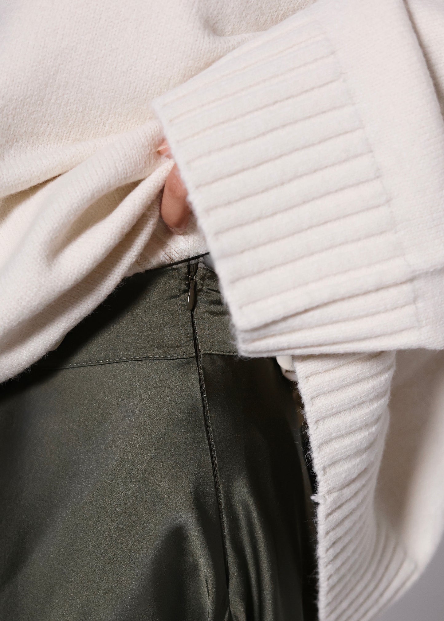 Satin Rock DEEP GREEN