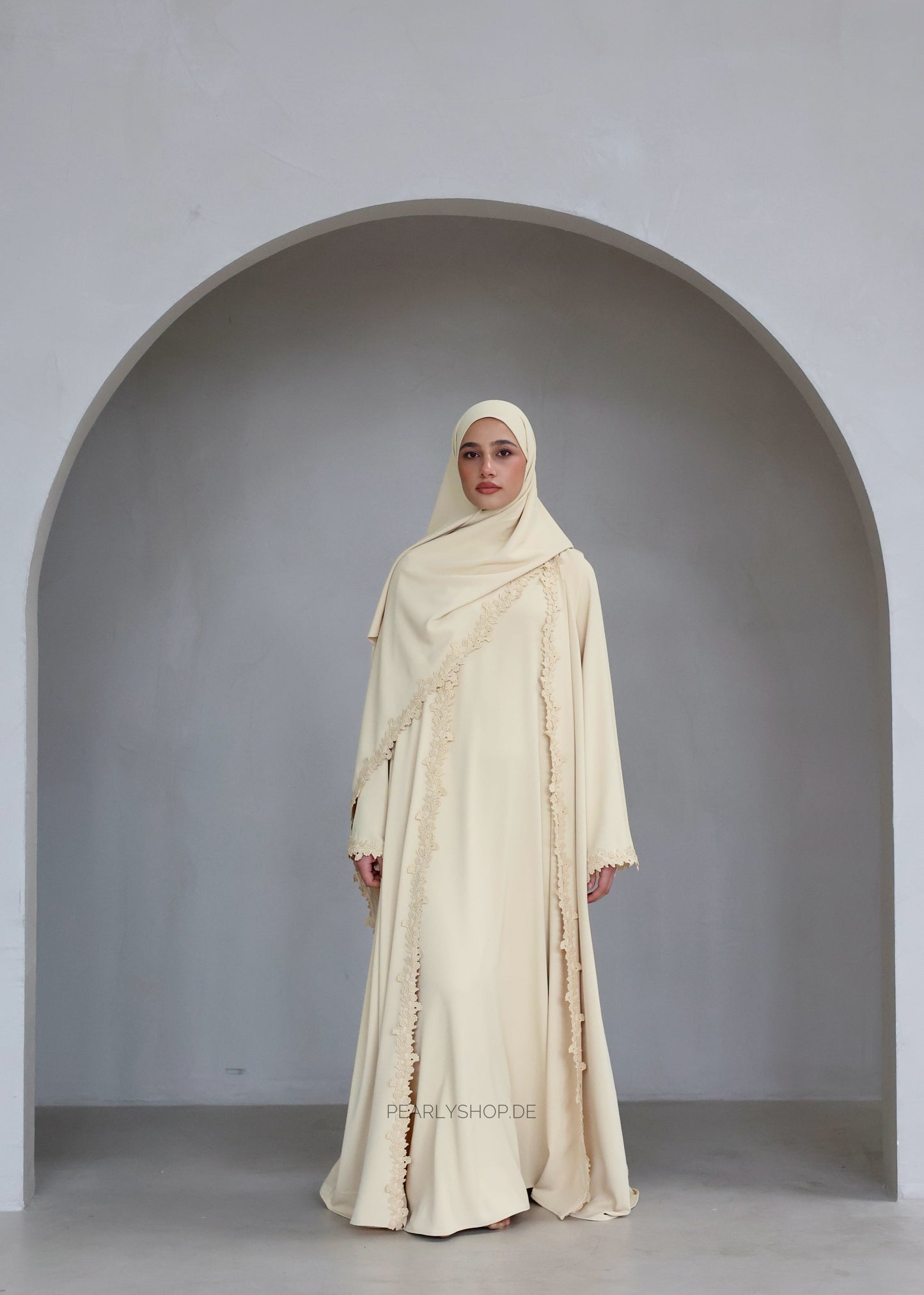 Abaya DUA Butter Yellow