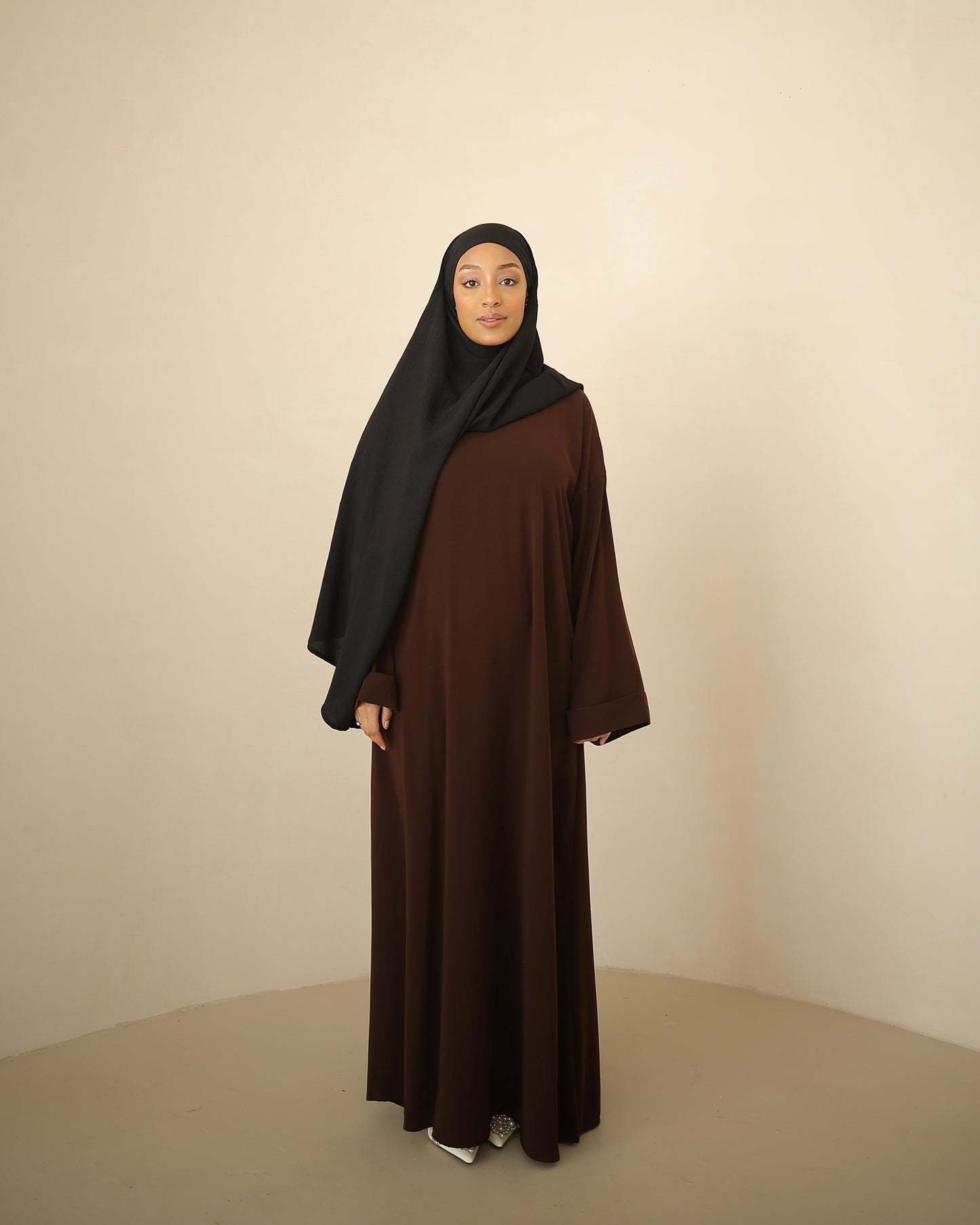 Basic Abaya Brown