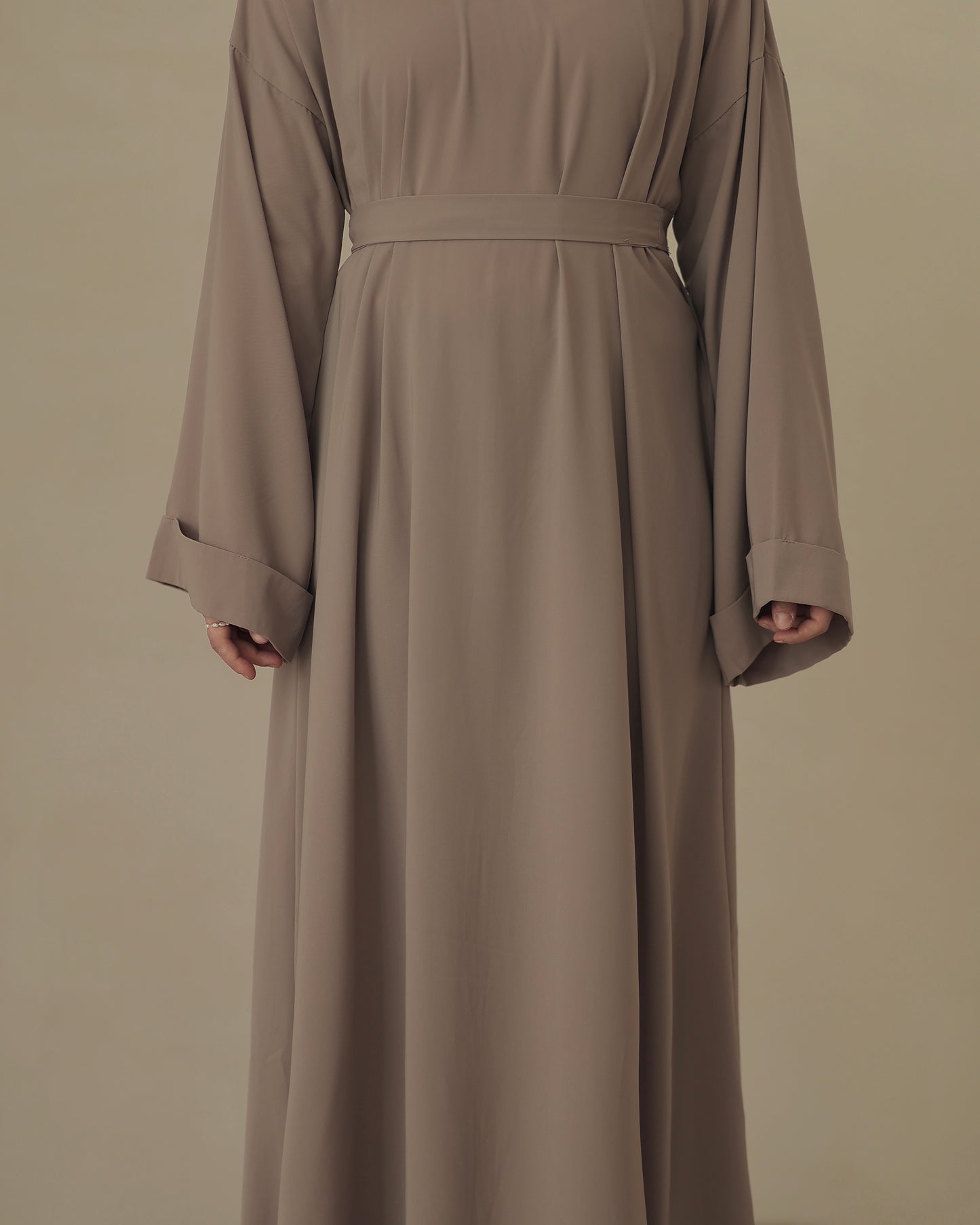 Basic Abaya Taupe