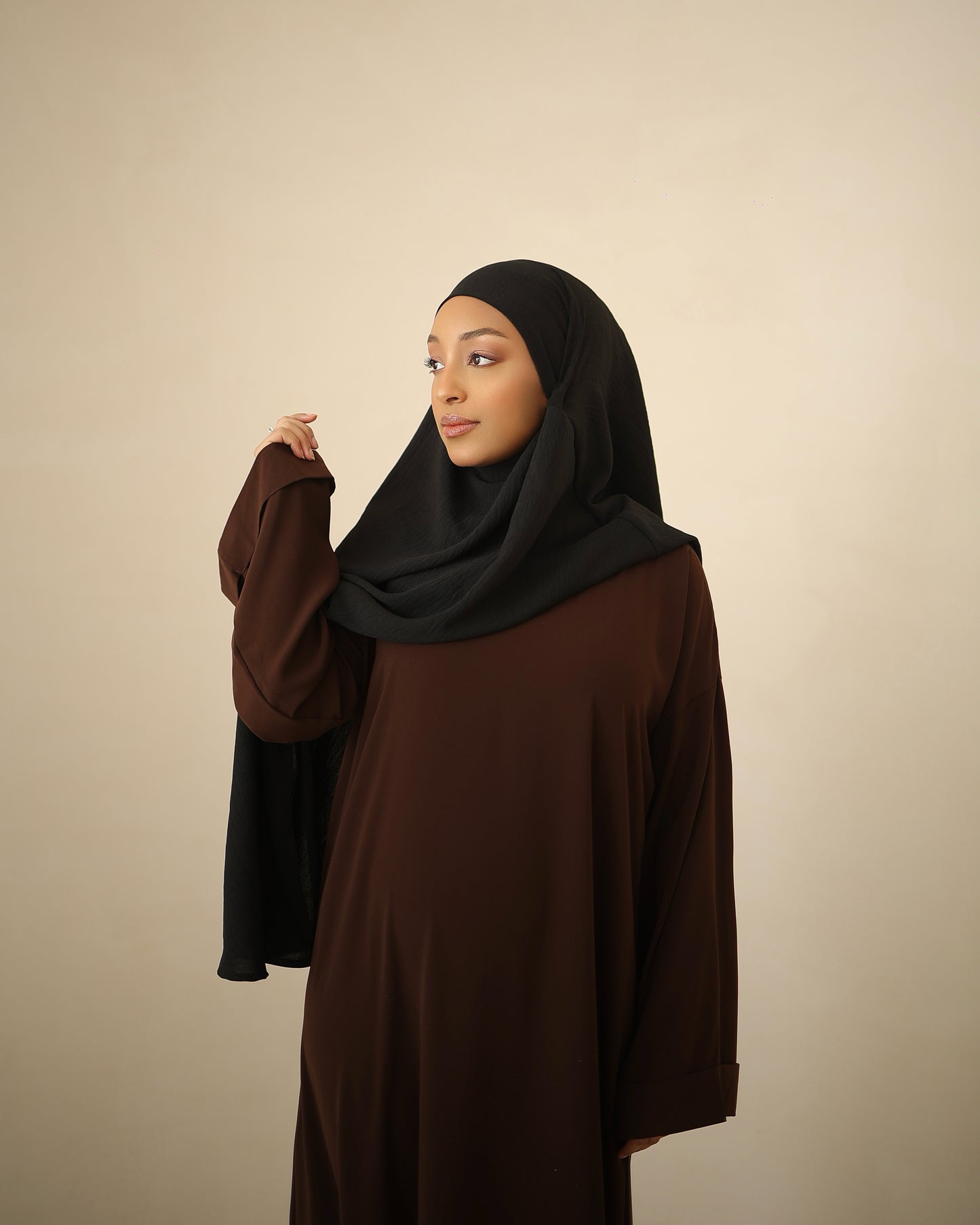 Basic Abaya Brown