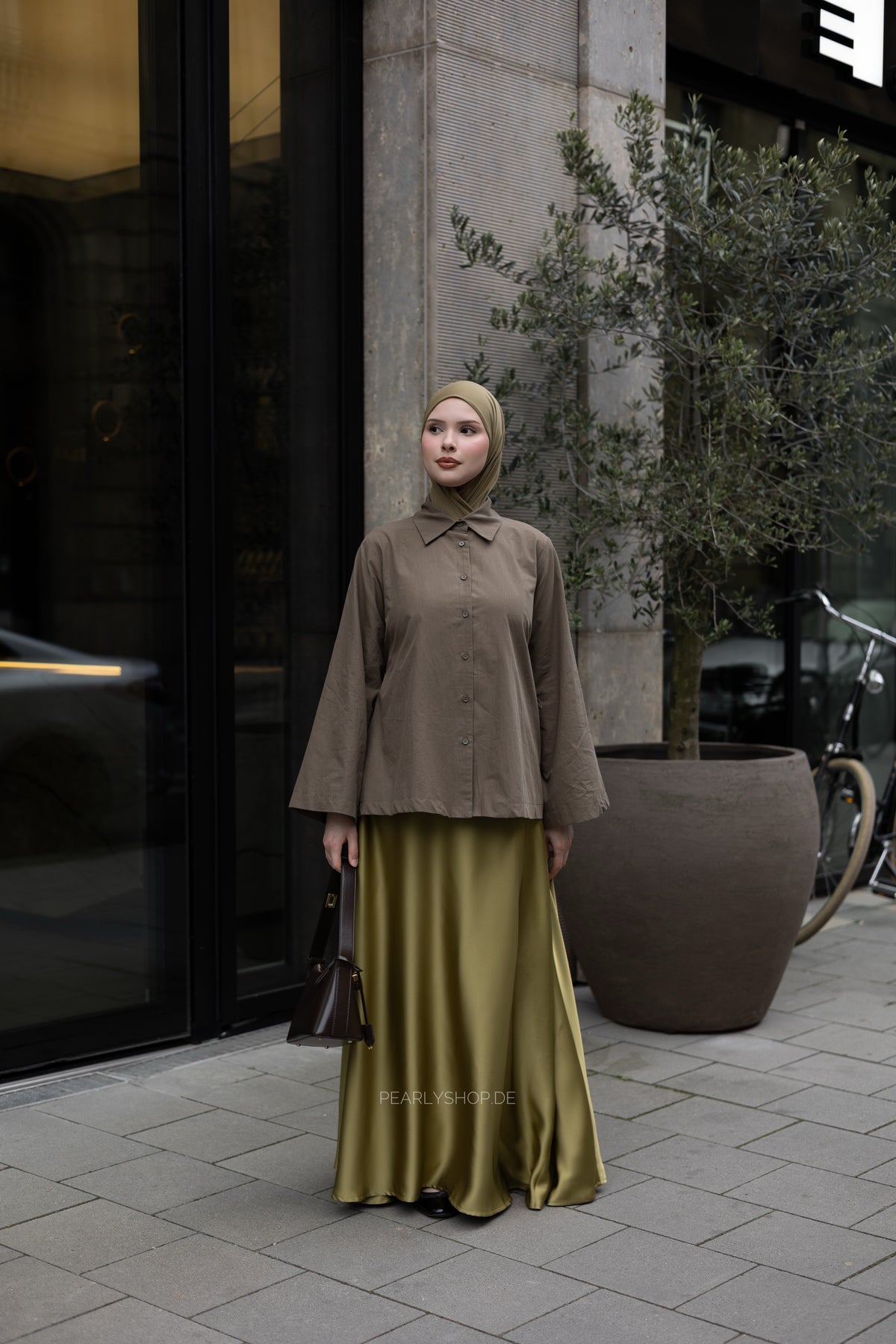 Satin Skirt OLIVE
