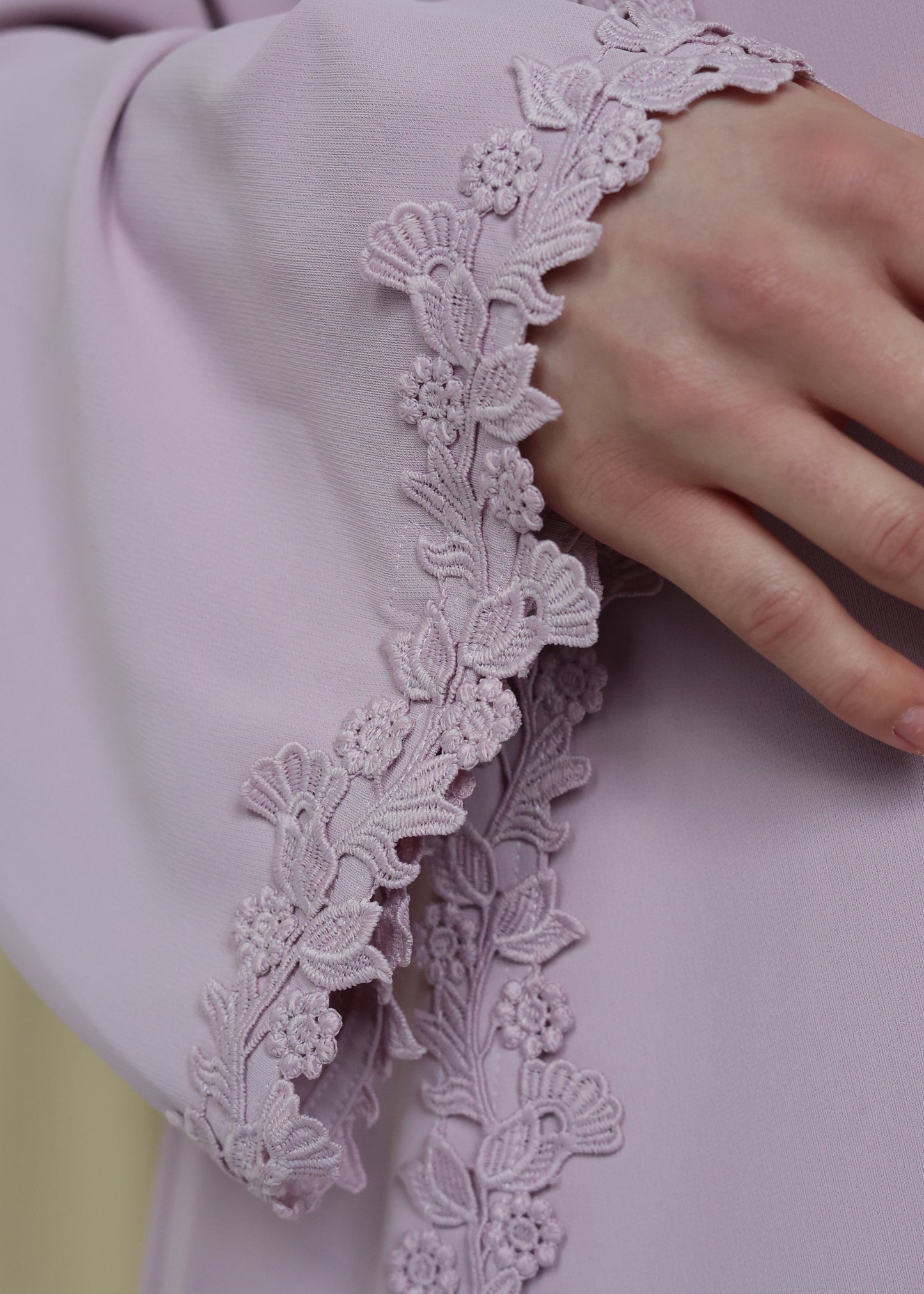 Abaya DUA Wysteria